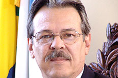 Eleito em 2004, Fetter Jr. tenta a reeleição (Divulgação)