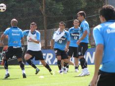  Tatiana Lopes  /