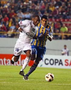  Bernardo De Niz,AP  /