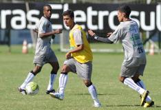 Diego Redel / 