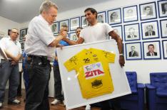 Flvio Neves/