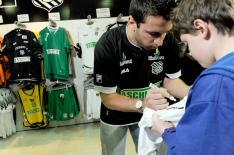  Edu Cavalcanti  /