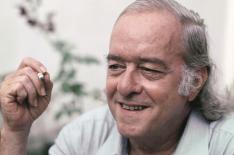 Universal�/�Divulga��o