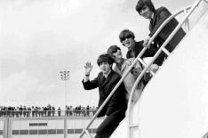 Dan Farrell�/�Divulga��o