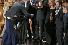 Lucy Nicholson�/�X90050