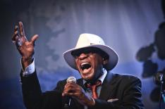 Cris Oliveira/Divulgao