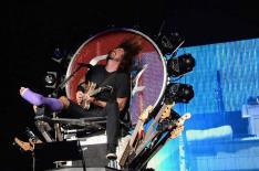 Facebook/Foo Fighters/Reproduo