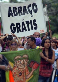 Rodrigues Pozzebom, ABr  /