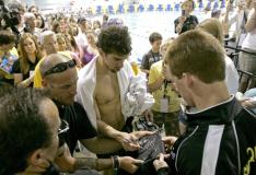 Gerry Broome, AP  �/�