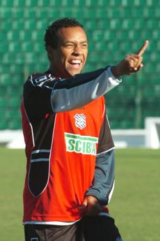 Julio Cavalheiro/