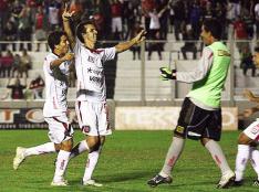 Carlos Insaurriaga, Divulgao/