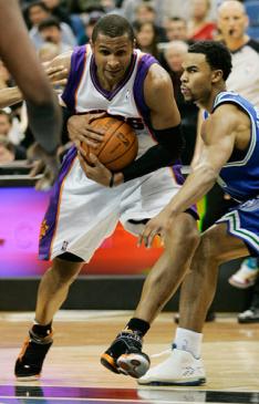 Andy King, AP /