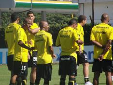 Tatiana Lopes / 