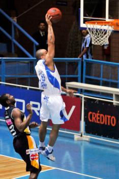 Cadu Gomes, Divulgao/