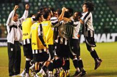 Flvio Neves/