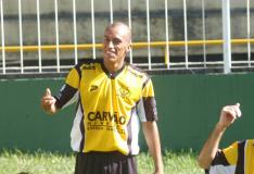 Ulisses Job, Abr 06/