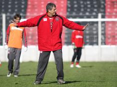 Carlos Insaurriaga, Divulgao/