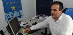 Julio Cavalheiro /