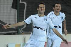 Douglas Magno, AE /