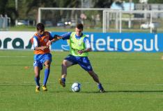 Diego Redel / 