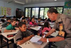 Em�lio Pedroso�/�