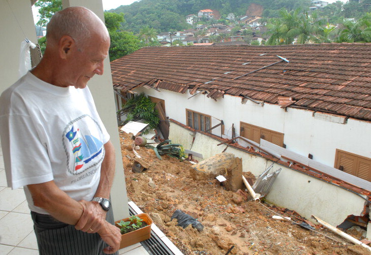 Chuva traz prejuízo para moradores em Joinvillle:imagem 2