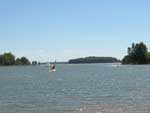 Carlos M.Guimar�es: "Passo Real, maior lago artificial do RS, um mar de �gua doce. Fotos feitas proximidades do Camping Aurora, em Quinze de Novembro"