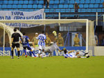 Alan, do Imbituba, marcou o nico gol da partida no segundo tempo