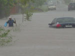 fotos chuva proximo ao arroio localizado no cntro de arroio do sal. 