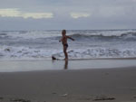 Augusto, menino lindo que todos os dias eu via brincando na areia de Cap�o