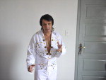 Gonzaga imitando Elvis