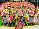 Academia de Samba Praiana homenageou os ciganos em seu desfile