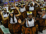 Unio da Vila do IAPI homenageou a Oktoberfest em seu desfile