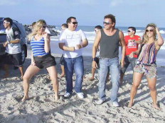 Reprodução/Vídeo do Clipe / Clipe da Música Reprodução/Vídeo do Clipe / Clipe da Música