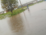 Chuva em Rio Grande. Bairro cohab 4 est com as ruas alagadas e a rede de esgoto no funciona moradores reclamam