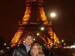 Paris, Fran�a - Sergio e Rute Baumgarten, de Blumenau, em mar�o de 2011.