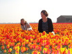 Keukenhof, Holanda - Roseli Reistenbach, de Balne�rio Cambori�, e Ingrid Reistenbach, de Blumenau, em abril de 2011.