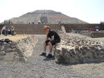 Pirmides de Teotihuacn, Mxico - Carlos Alexandre Reinert, de Gaspar, em abril de 2011.