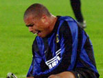 Em 2000, Ronaldo lesionou o joelho enquanto jogava pela Inter de Milo