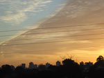 Indcios da nuvem do Vulco Puyehue, do Chile, na cidade de Passo Fundo. Domingo, dia 03/07/2011 s 18:00 horas. Vi as nuvens com caractersticas diferentes e eu imaginei que poderiam ser do vulco, fui direto pegar a mquina para registrar o momento