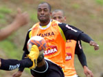 Zagueiro Roglio. O xerifo da defesa do Tigre
