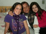 Tco tu s nosso pai do corao ns re amamos muito feliz dia dos pais beijo da tuas filhas Alice e Aline