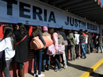 Bilheterias lotadas na manh de quinta-feira (01)