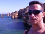 Praia Dona Ana, em Lagos, Portugal - Valmir Pedro, de Blumenau, em julho de 2011