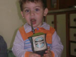 Guilherme Francisco tomando mate 