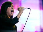 Pitty arriscou covers de Roberto Carlos, como &quot;Se Voc Pensa&quot;, e tambm um trechinho de &quot;Smells Like Teen Spirit&quot;, do Nirvana