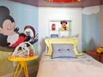 Sute Mickey, projetada pelos arquitetos Daniel Moraes e Hellen Zanoletti