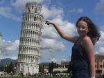 Pisa, It�lia - Catherine Ballmann do Nascimento, de Blumenau, em setembro de 2011