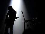 Noite comeou com &quot;Take me Over&quot;
