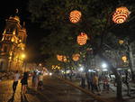 Canteiro central da Avenida Rio Branco tamb�m est� decorado